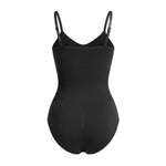 Korrigierender nahtloser Körper mit Slip