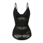 Korrigierender Ganzkörper-Body mit verstellbaren Trägern