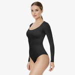 Korrigierender Körperanzug mit langen Ärmeln und String