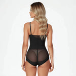 Korrigierender Ganzkörper-Body mit verstellbaren Trägern